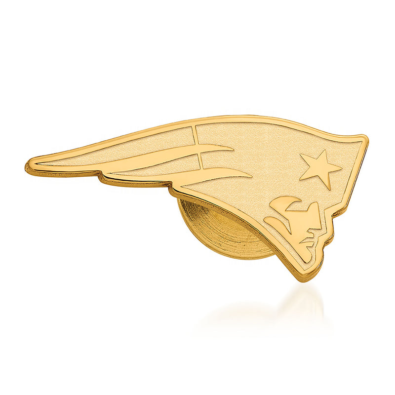 14kt yellow gold New England Patriots lapel pin with star and shield detail