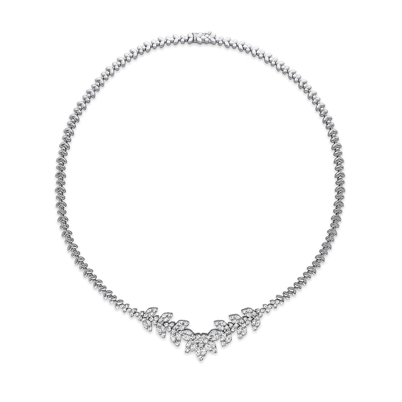 14kt white gold diamond necklace with V-shaped diamond cluster