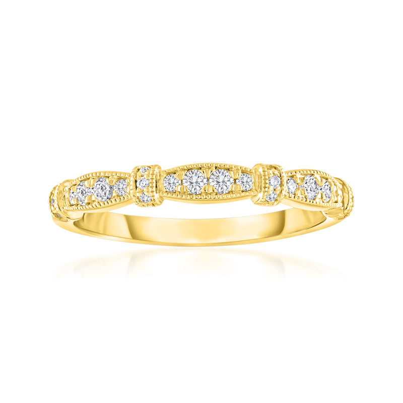 14kt yellow gold marquise diamond station ring with sparkling center stones