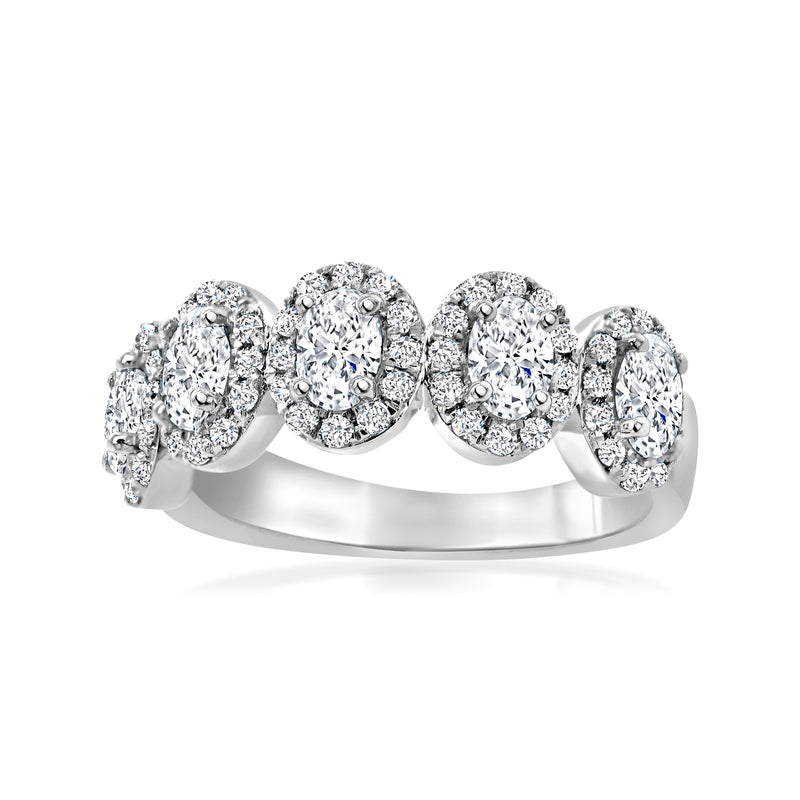 Five-stone round diamond ring in 14kt white gold, bright bezel-set stones