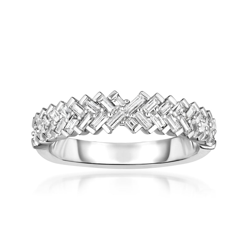 Baguette diamond chevron ring in 14kt white gold