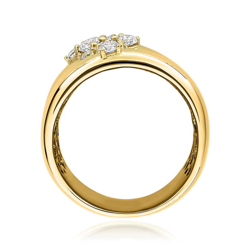 14kt yellow gold diamond ring, smooth rounded shank with a small scattered-diamond crown