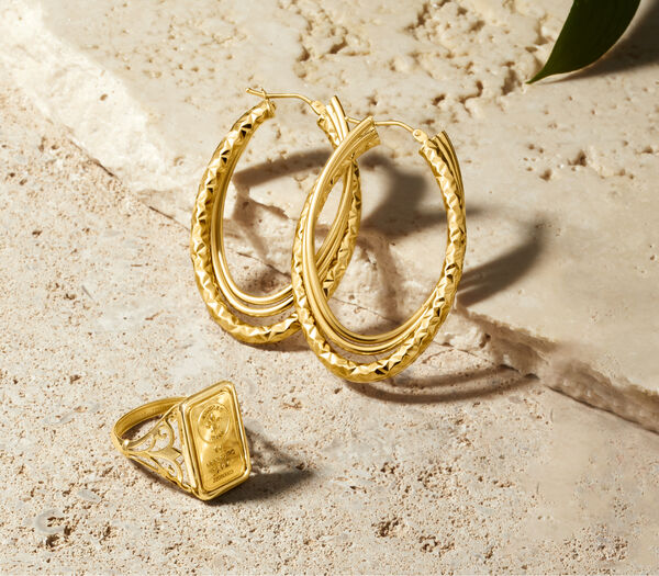 The Gold Standard -- Top-notch styles with Italy's stamp of approval. Gold necklace shown.