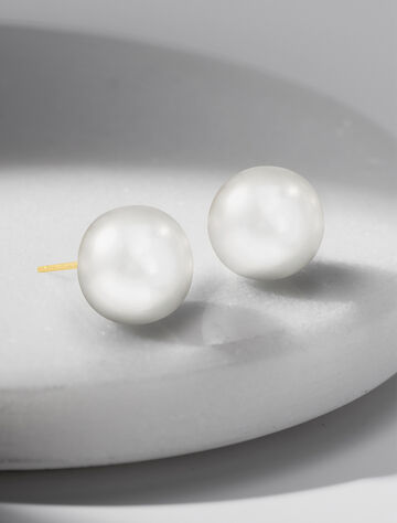 White Pearl Stud Earrings Classic Collection