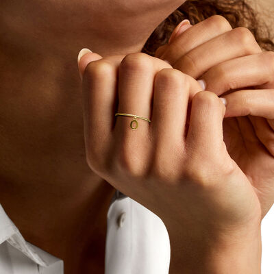 14kt Yellow Gold &quot;O&quot; Initial Charm Ring