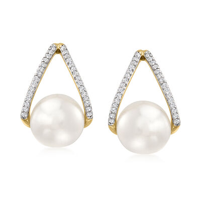 Pearl Earrings. Image Featuring Pearl Earrings 770146