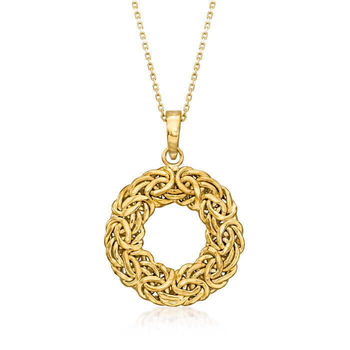 10kt Yellow Gold Byzantine Circle Pendant Necklace