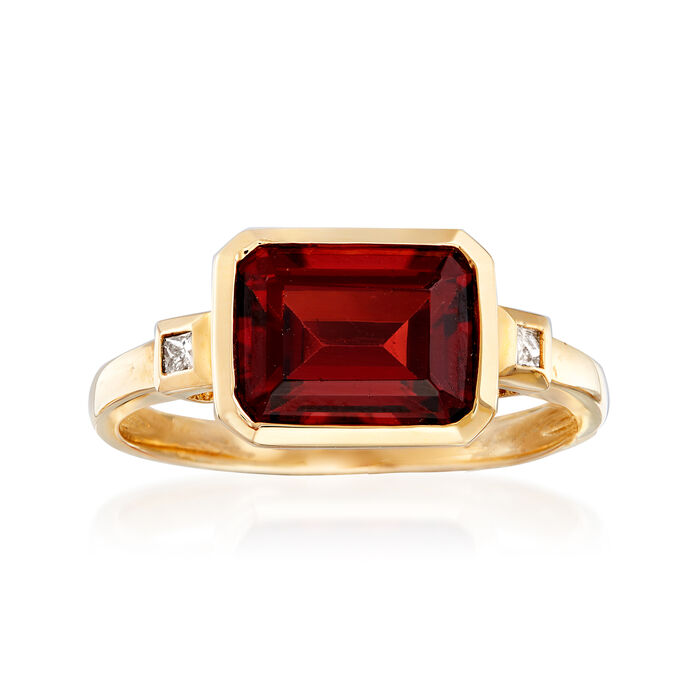 2.90 Carat Garnet Ring with Diamond Accents in 14kt Yellow Gold
