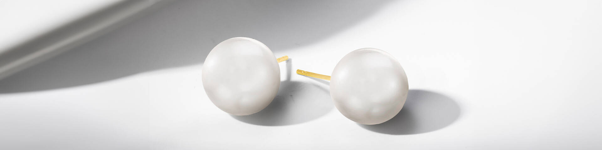 South Sea Pearl Stud Earrings &mdash; Cklassic Collection