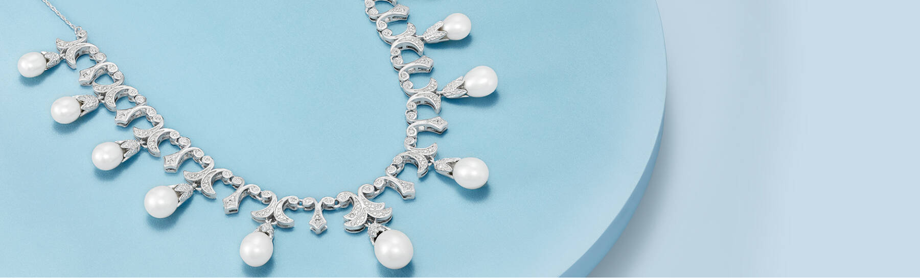 image featuring a Diamond and Pearl Necklace