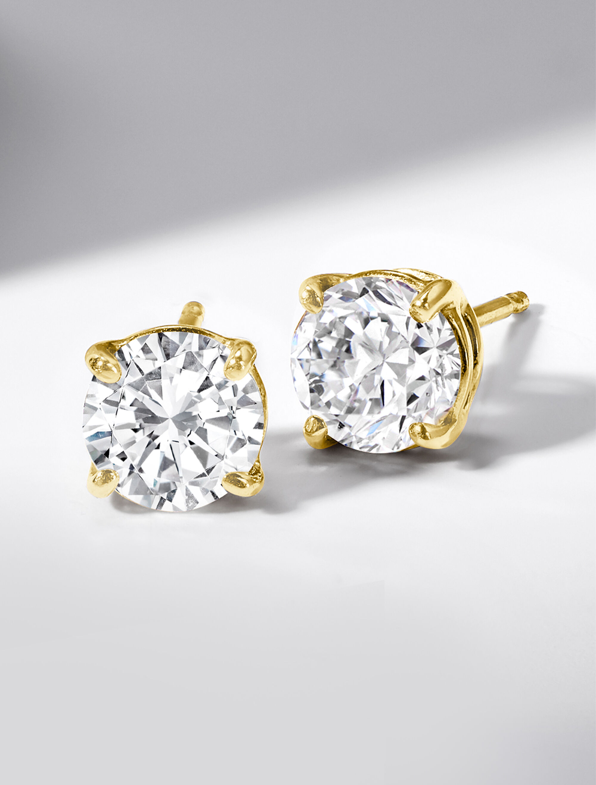 CZ Stud Collection