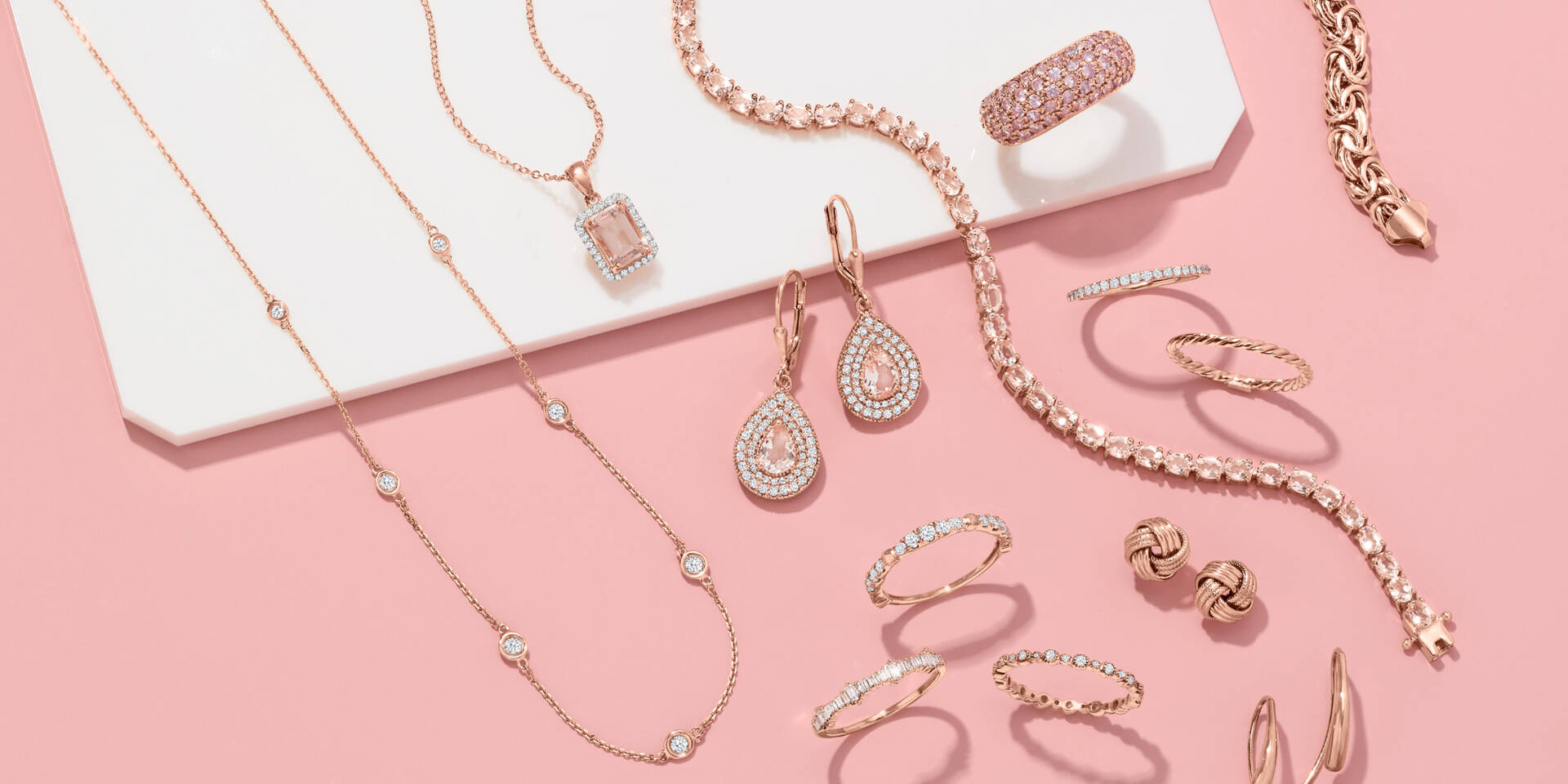 rose gold jewelry with diamonds