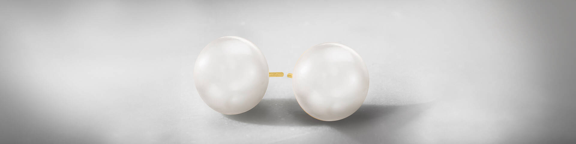 White Cultured Button Pearl Stud Earrings&mdash; Classic Collection