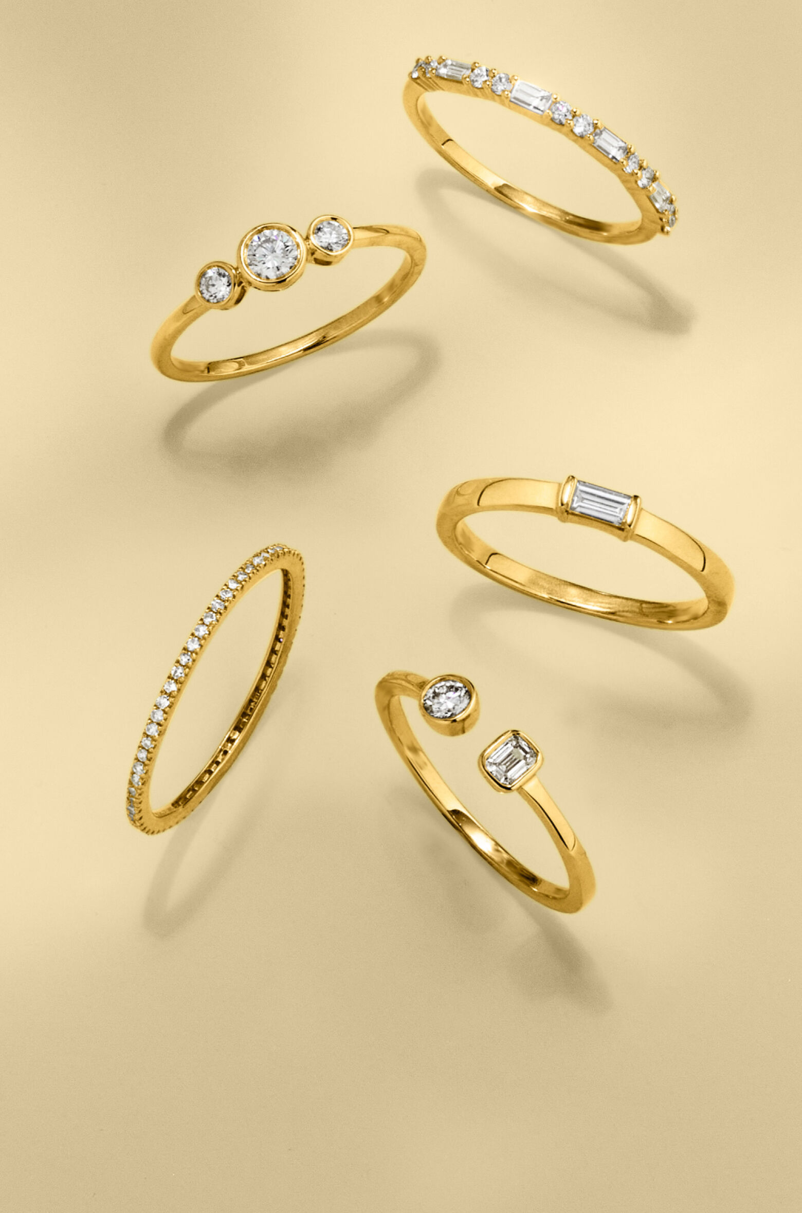 [Ross-Simons] レデイーズ 0.20 ct。 T.W. 14ktゴールドの丸いバゲットリング。サイズ8 白 Ross-Simons レデイーズ 0.20 ct。 T.W.正方形のイヤリング 青い Ross