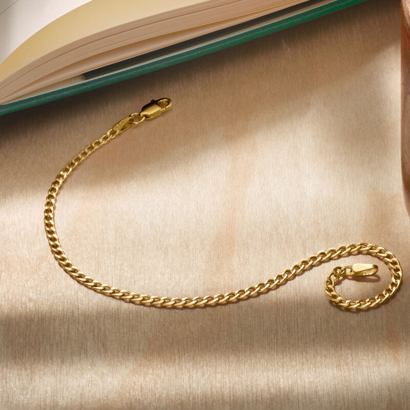 2.3mm 10kt Yellow Gold Curb-Link Bracelet image number 2