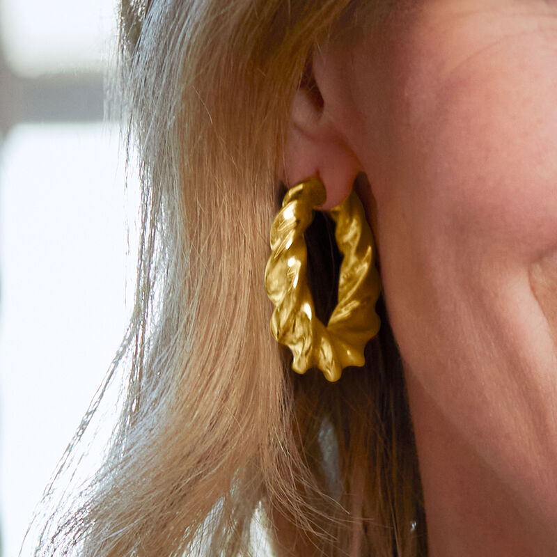Italian 18kt Yellow Gold Graduated Twisted Hoop Earrings. 1 1/2&quot;   image number 3