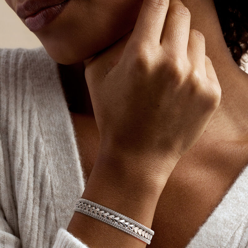 Italian Sterling Silver Heart-Motif Bracelet image number 1