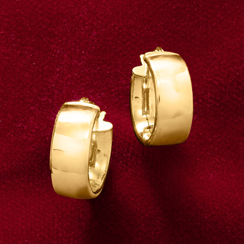 Italian 14kt Yellow Gold Huggie Hoop Earrings. 5/8&quot; image number 3