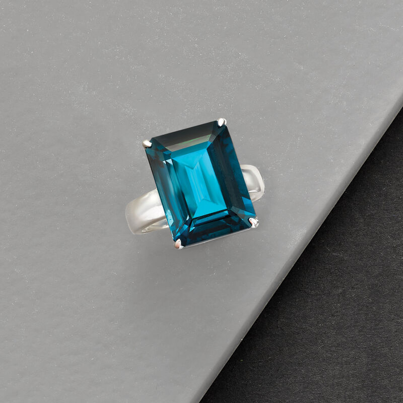 14.00 Carat London Blue Topaz Ring in Sterling Silver image number 4