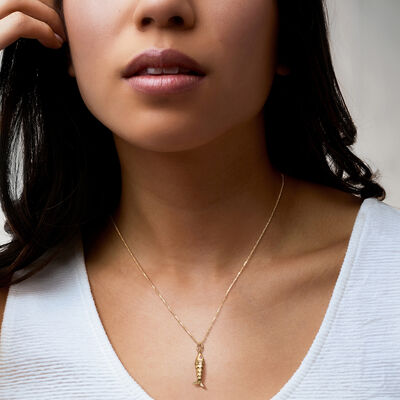 C. 1980 Vintage 14kt Yellow Gold Fish Pendant Necklace with Single Ruby