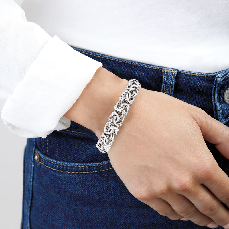 Italian Sterling Silver Textured and Polished Byzantine Bracelet image number 5
