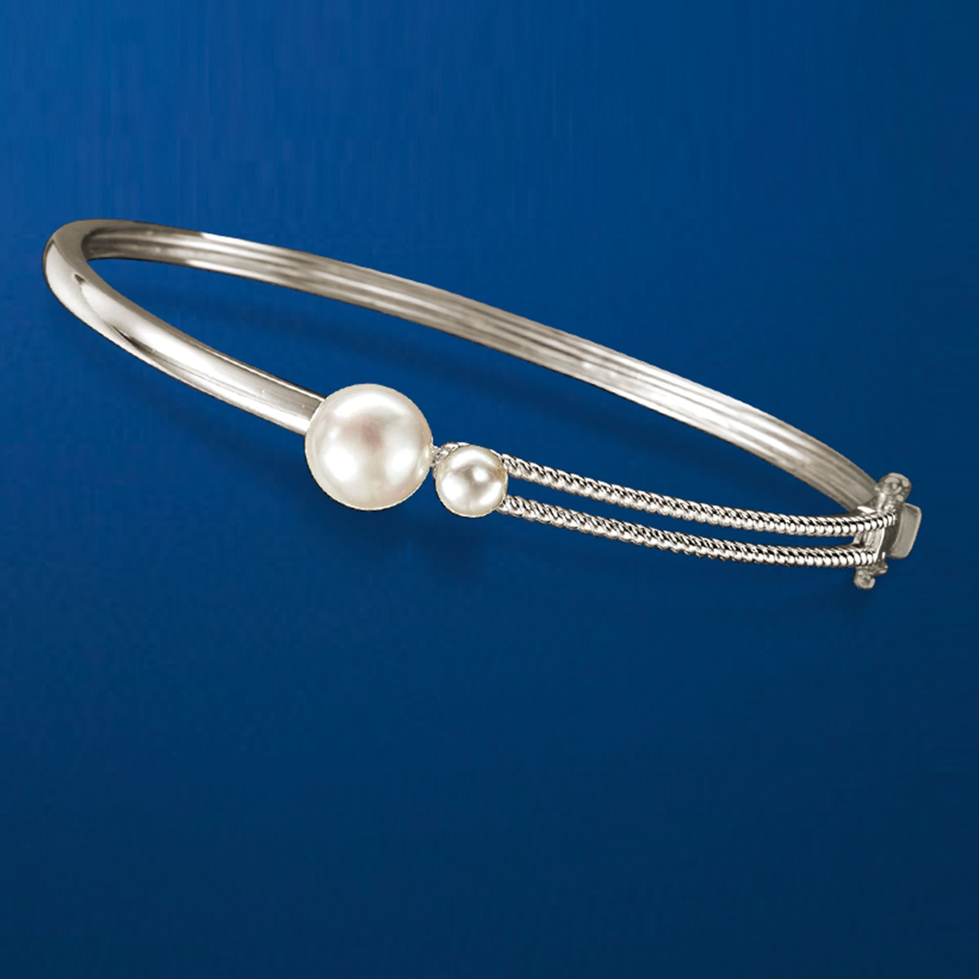 5-9.5mm Cultured Pearl Bangle Bracelet in Sterling Silver | Ross