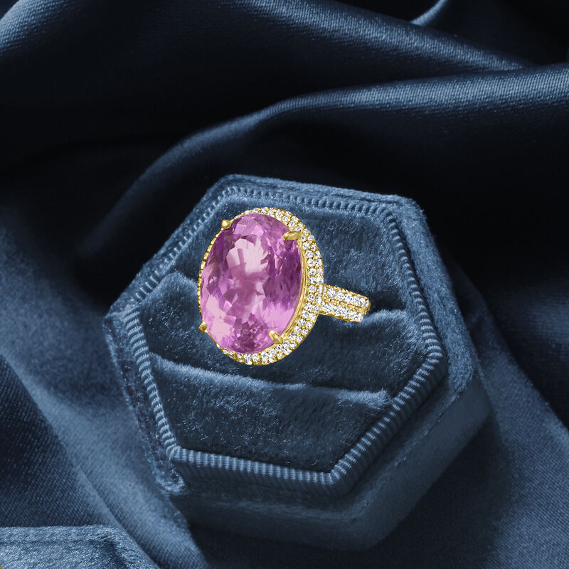 20.00 Carat Kunzite and 1.70 ct. t.w. White Zircon Ring in 14kt Yellow Gold image number 7