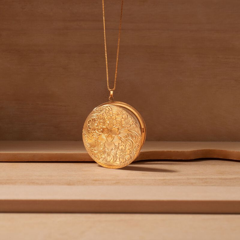 14kt Gold Over Sterling Silver Etched Locket Necklace image number 4