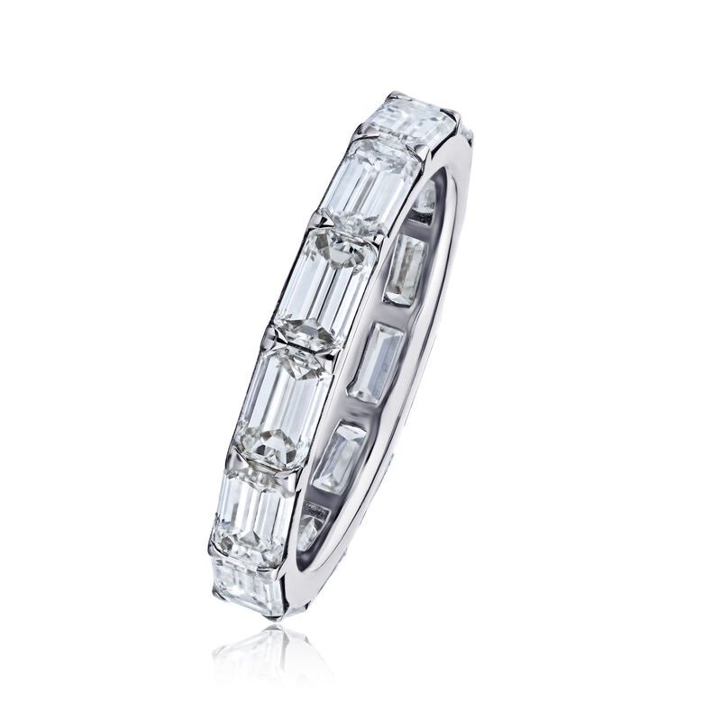 2.40 ct. t.w. Emerald-Cut Diamond Eternity Band in Platinum image number 1