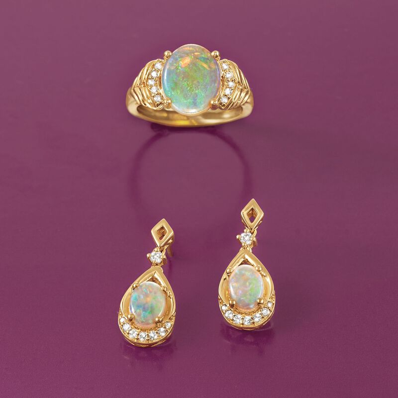 Opal Ring with Diamond Accents in 18kt Yellow Gold image number 3