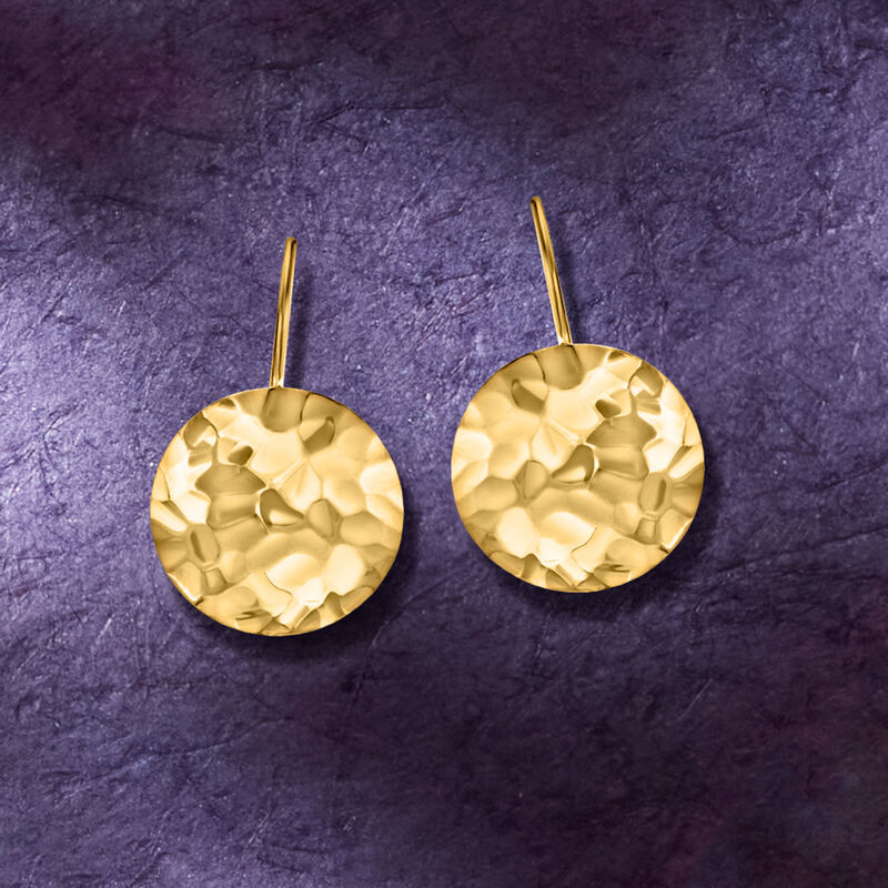 14kt Yellow Gold Hammered Disc Drop Earrings image number 6