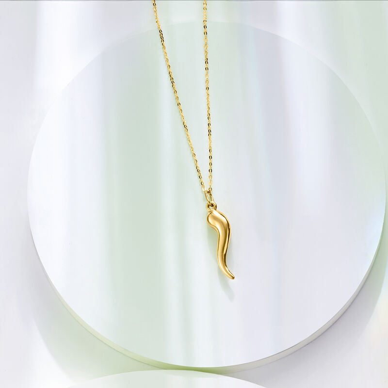 10kt Yellow Gold Italian Horn Pendant Necklace image number 2