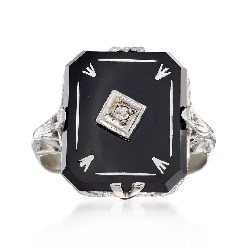 C. 1950 Vintage Black Onyx Ring with Diamond Accent in 14kt White Gold. Size 5.5 image number 0