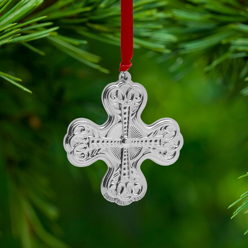 Gorham 2022 Annual Sterling Silver Cross Ornament - 9th Edition image number 2
