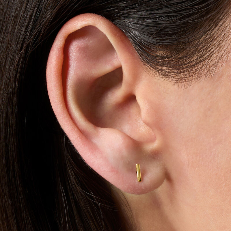 14kt Yellow Gold Bar Flat-Back Stud Earrings image number 7