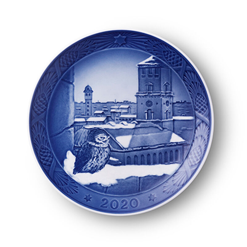 Royal Copenhagen 2020 Annual Porcelain Christmas Plate - 113th Edition image number 0