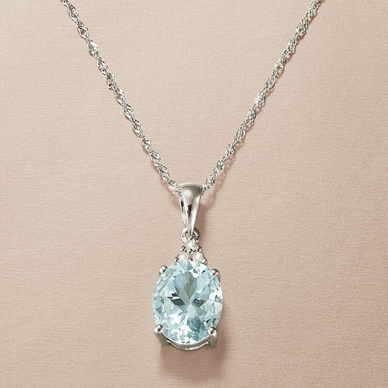 2.00 Carat Aquamarine Pendant Necklace with Diamond Accents in 14kt White Gold image number 2