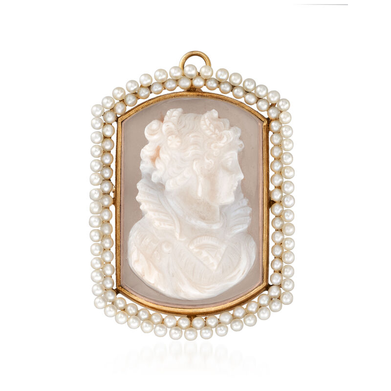 C. 1950 Vintage 2mm Cultured Pearl and White Agate Cameo Pin/Pendant in 14kt Yellow Gold image number 0