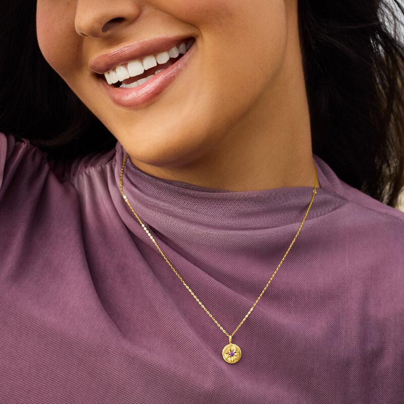 January/Garnet - Birthstone Star Disc Pendant Necklace in 14kt Yellow Gold. 18&quot; image number 5