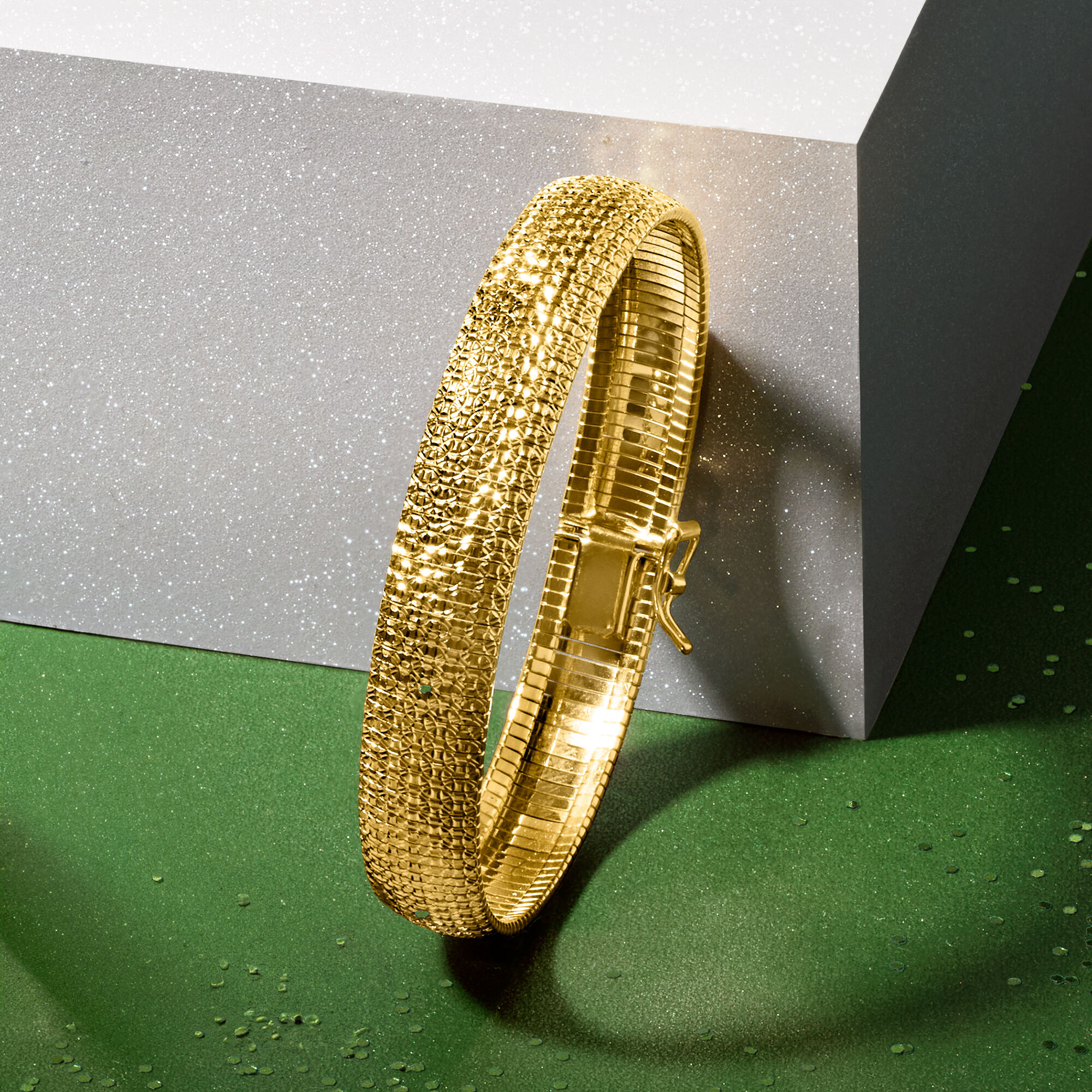 Omega bracelet gold shop