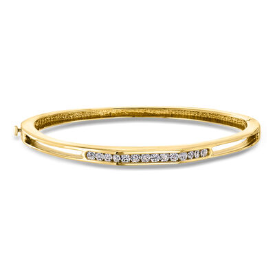 C. 1990 Vintage 1.00 ct. t.w. Diamond Bangle Bracelet in 14kt Yellow Gold