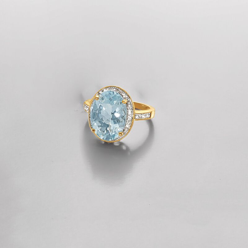 4.20 Carat Aquamarine Ring with Diamond Accents in 14kt Yellow Gold image number 4