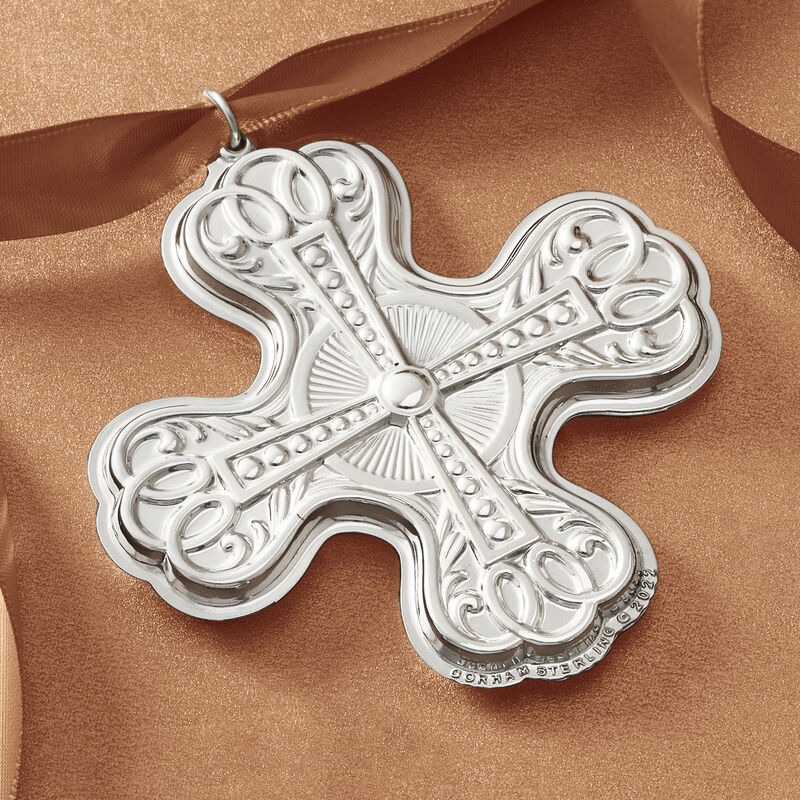 Gorham 2022 Annual Sterling Silver Cross Ornament - 9th Edition image number 5