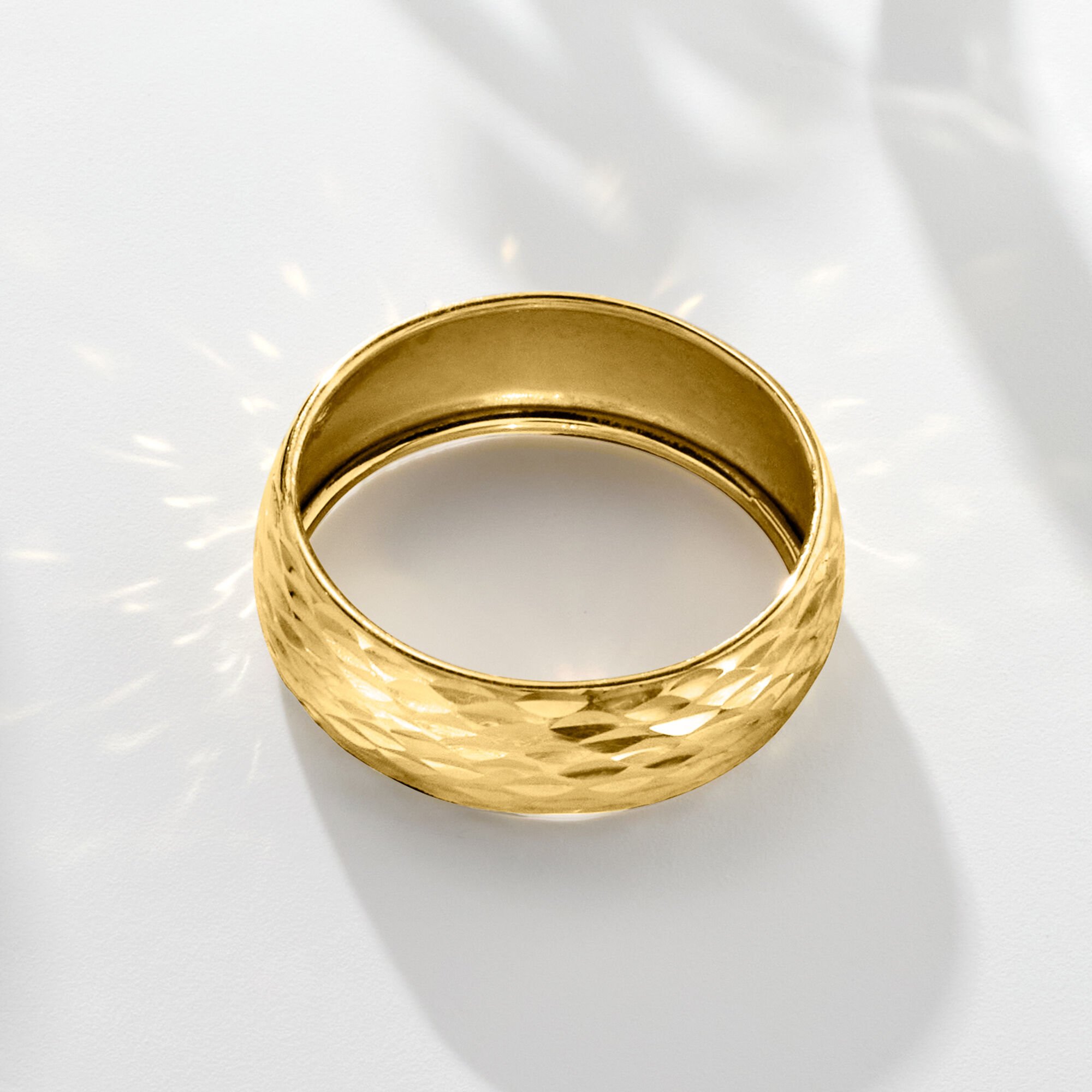 Ross Simons イタリアン14Kイエローゴールド溝付きオーバルバングルブレスレット, 8 inches, ゴールド, 不明 並行輸入品 : Ross-Simons Italian 14kt Yellow Gold Textured and