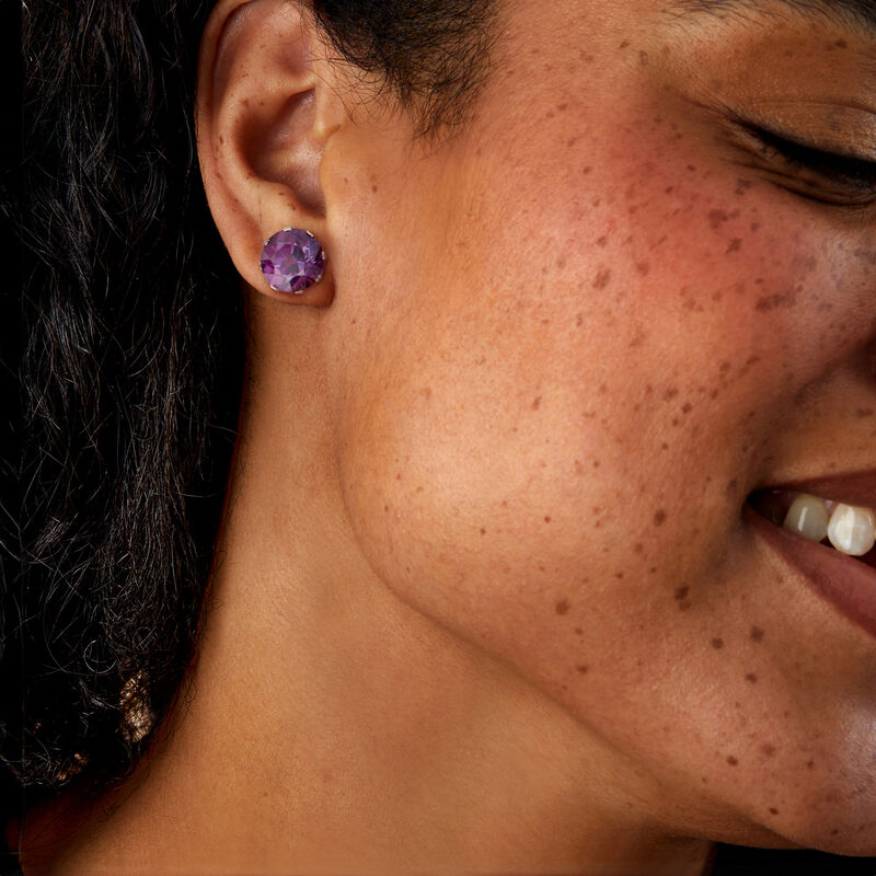 C. 1980 Vintage 16.00 ct. t.w. Amethyst Stud Earrings in 14kt Yellow Gold  image number 1