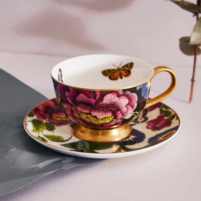 Spode "Creatures of Curiosity" Set of 4 Assorted Teacups with Saucers image number 1