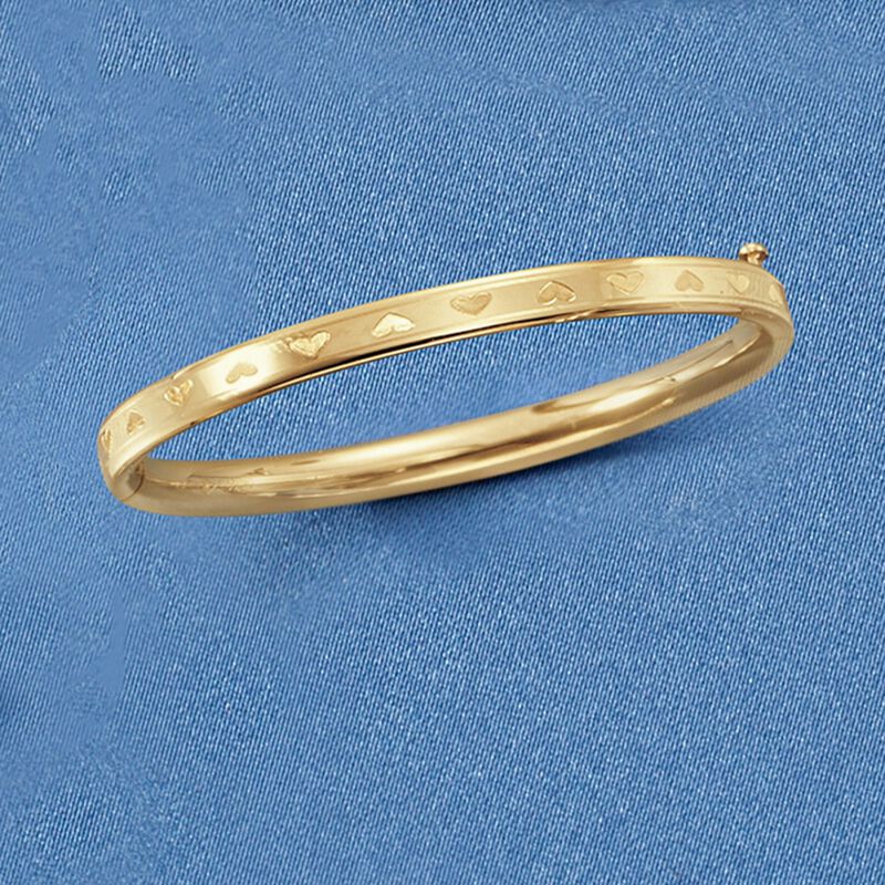 Baby's 14kt Yellow Gold Heart Bangle Bracelet. 4.5&quot; image number 1