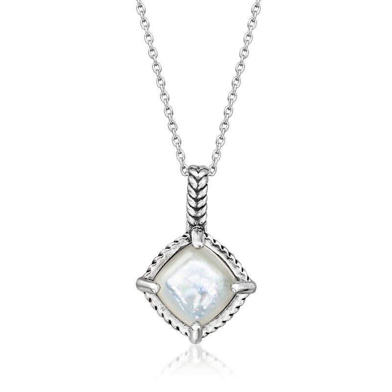 Mother-of-Pearl Pendant Necklace in Sterling Silver. 18&quot; image number 0