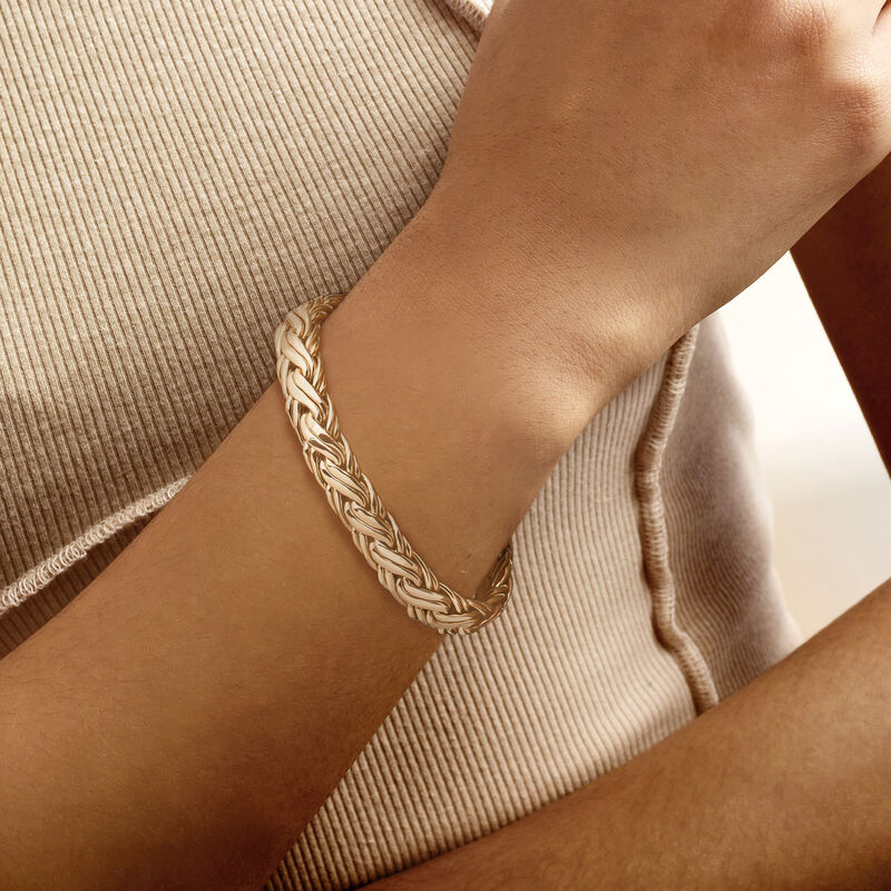 C. 1980 Vintage Tiffany Jewelry 14kt Yellow Gold Pleated Bracelet. 7.5" image number 1