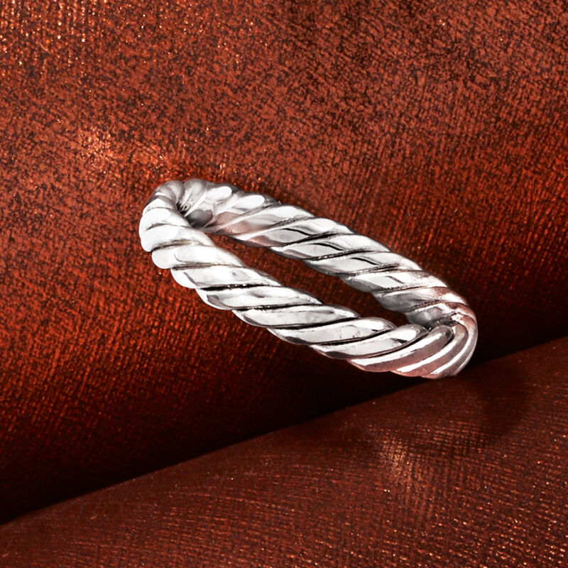 14kt White Gold Twisted Ring. Size 10 image number 3